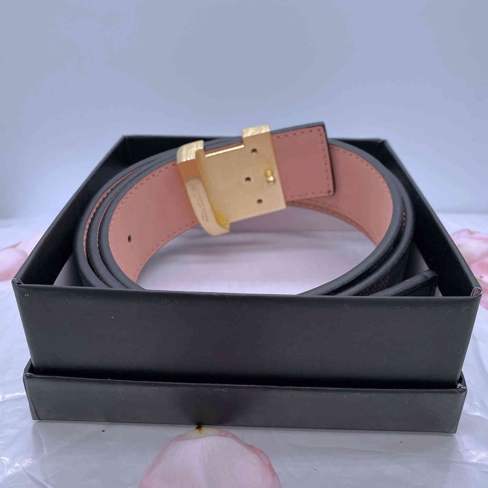 12Color 2021 Fashion Stripe Pattern jeans L Buckle Men Designer Belts Style High Quality Real Leather Women V Belt ceinture homme 100-125CM, Black;brown
12Color 2021 Fashion Stripe Pattern jeans L Buckle Men Designer Belts Style High Quality Real Leather Women V Belt ceinture homme 100-125CM, Black;brown