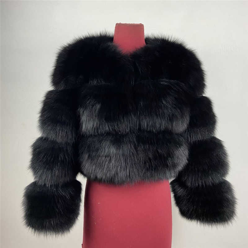 real fox fur Winter New natural fox fur coat short section warm thickening fashion luxury slim real fur coat women C0925, Black
real fox fur Winter New natural fox fur coat short section warm thickening fashion luxury slim real fur coat women C0925, Black