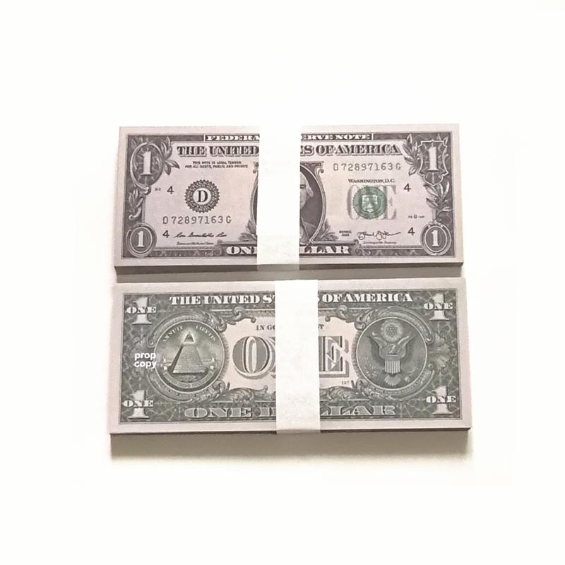 party 100 dollars Replica US Fake money kids play toy or family game paper copy banknote 100pcs/pack Practice counting Movie prop
party 100 dollars Replica US Fake money kids play toy or family game paper copy banknote 100pcs/pack Practice counting Movie prop