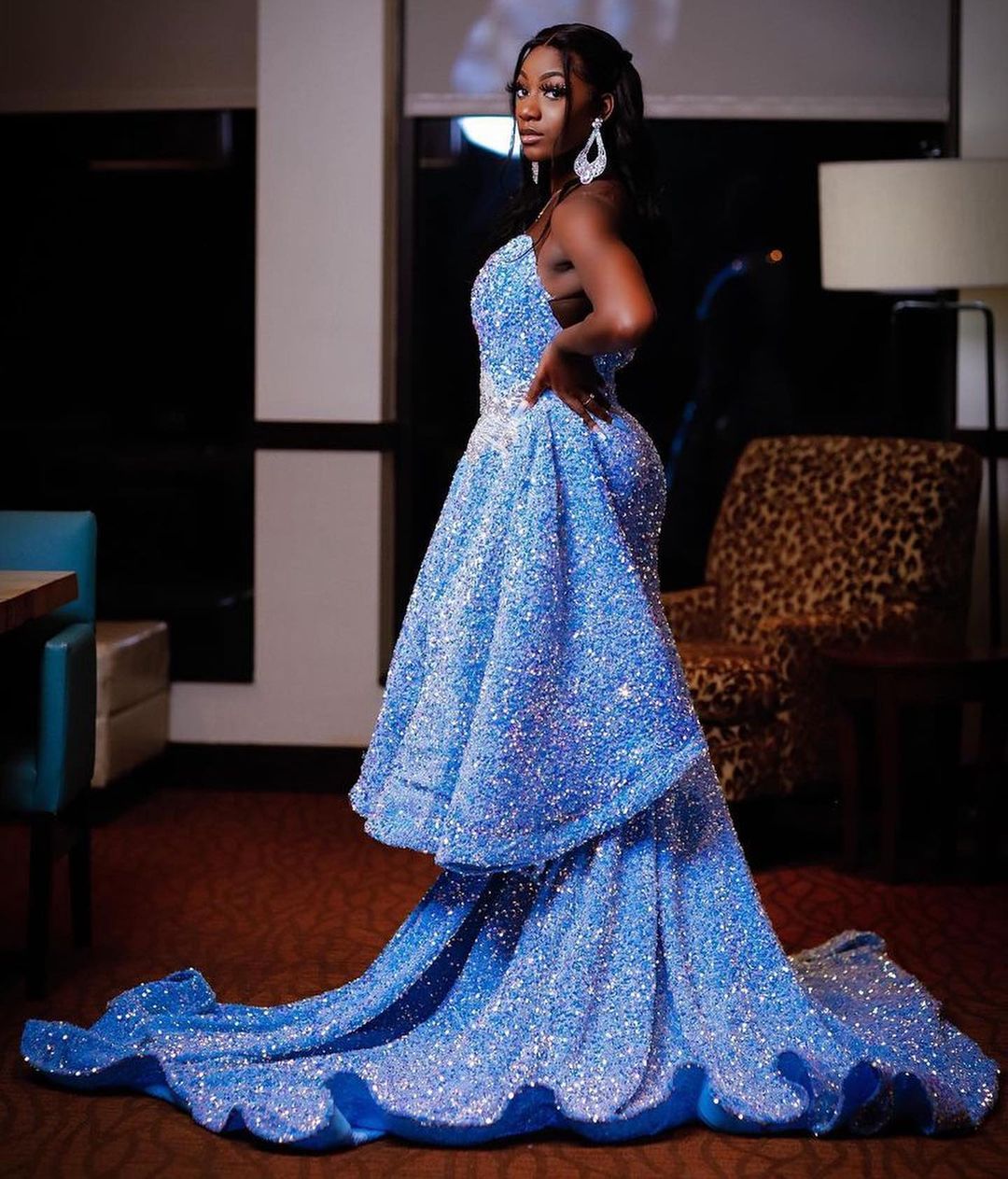 Plus Size Mermaid Evening Dresses Glitter Sequins Beads And Appliqued Prom Dress Formal Party Gowns Sexy Side Split Custom Made Robe de mariée