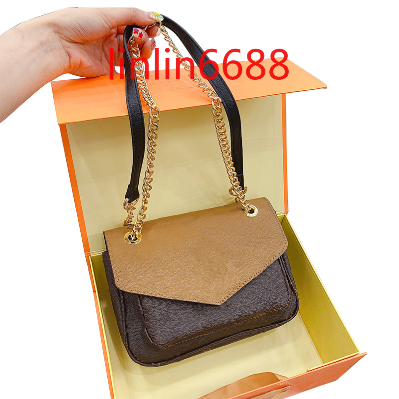 Come with LOGO and flower This year's popular bag female 2173-2 fashion net red chain single shoulder bags ins simple messenger small square handbags wallets, Size:22x17x10cm;with letter
Come with LOGO and flower This year's popular bag female 2173-2 fashion net red chain single shoulder bags ins simple messenger small square handbags wallets, Size:22x17x10cm;with letter