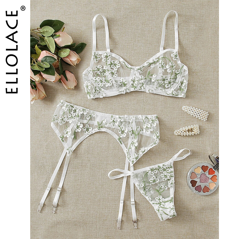 Underwear Set Floral Embroidery Lingerie 3 Piece Set Erotic Costumes Transparent Bra with Bones Lace Sexy Underwear, Red
Underwear Set Floral Embroidery Lingerie 3 Piece Set Erotic Costumes Transparent Bra with Bones Lace Sexy Underwear, Red