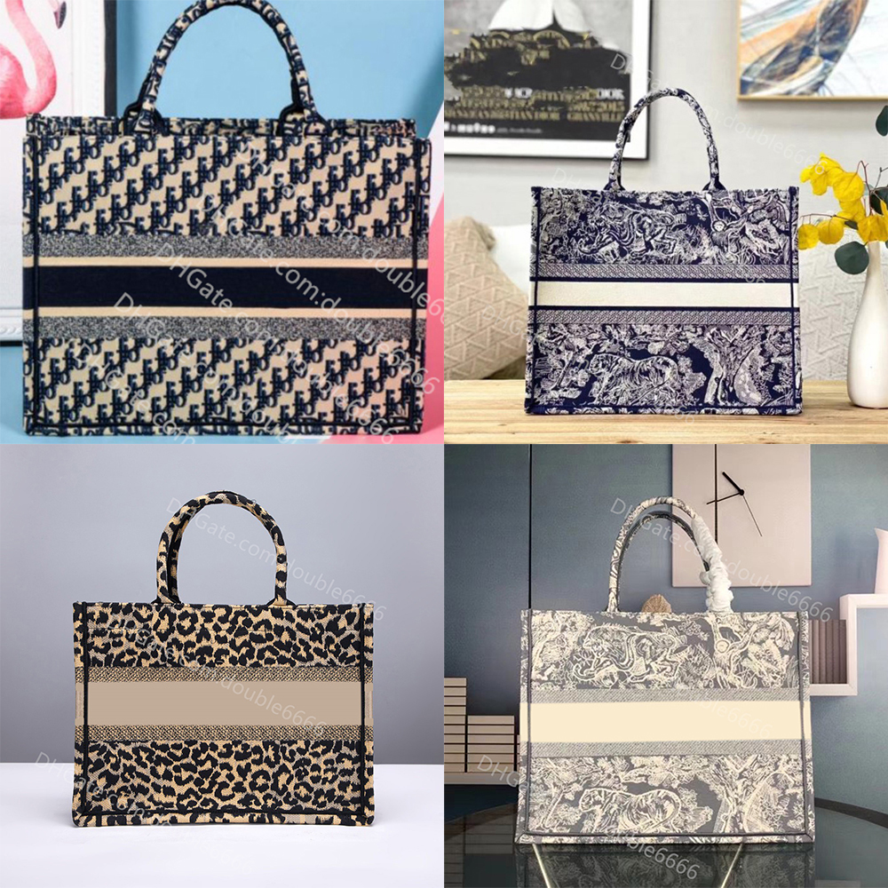 Top Designer Tote Bag Bags Canvas shopping Handbags Classic Shoulder women Luxurys Designers embroidered fashion large capacity big size wholesale Various style, 38
Top Designer Tote Bag Bags Canvas shopping Handbags Classic Shoulder women Luxurys Designers embroidered fashion large capacity big size wholesale Various style, 38
