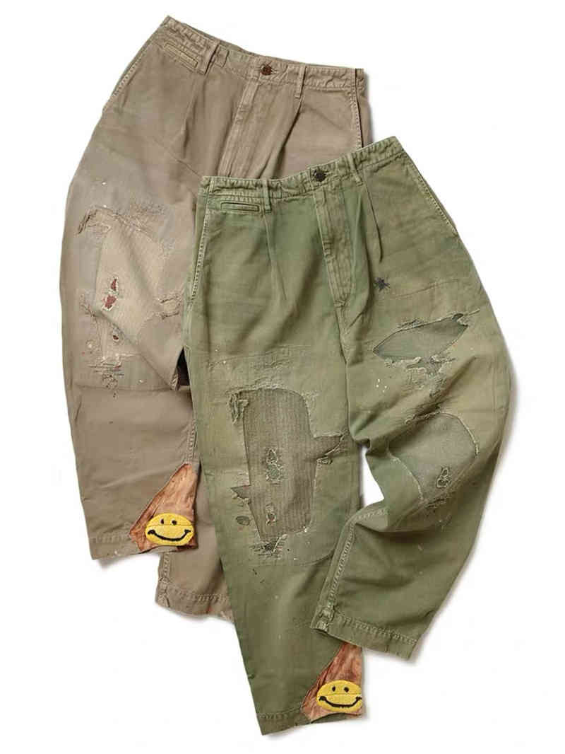 Kapital Hirata hohiro smiley patch damaged washed tooling casual tapered pants, Khaki
Kapital Hirata hohiro smiley patch damaged washed tooling casual tapered pants, Khaki