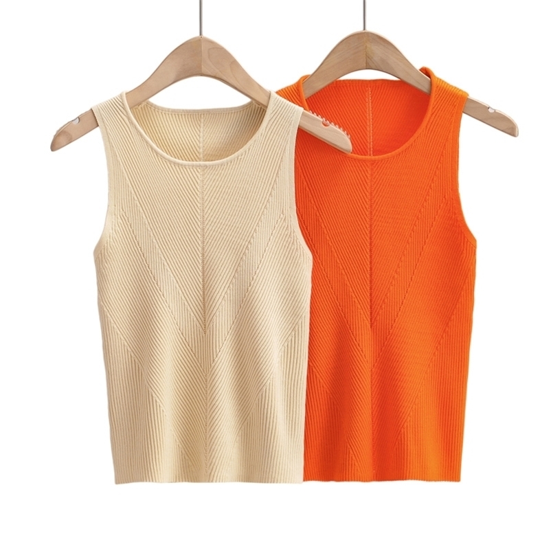 Summer women knit tanks tops Solid O-neck sleeveless knitted shirt Casual female streetwear clothing 210524, Orange
Summer women knit tanks tops Solid O-neck sleeveless knitted shirt Casual female streetwear clothing 210524, Orange