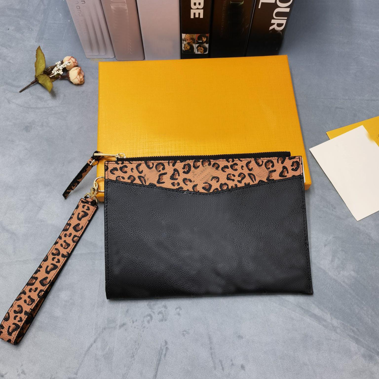 Female Wild at Heart series Designers Handbags clutch bags Womens Wallet Portable purses File storage bag, Black
Female Wild at Heart series Designers Handbags clutch bags Womens Wallet Portable purses File storage bag, Black