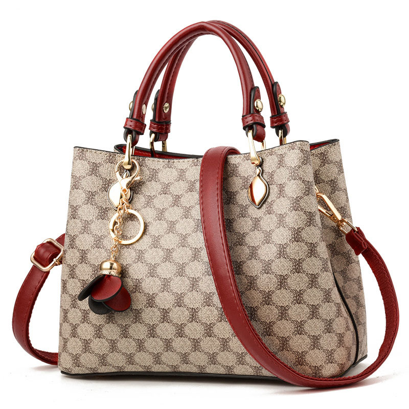 High Quality womens bags Designer women leather handbags zipper shoulder bag female Solid color ladies handbag wallet Luxury wallets Brand ladies Totes Purses, Gold
High Quality womens bags Designer women leather handbags zipper shoulder bag female Solid color ladies handbag wallet Luxury wallets Brand ladies Totes Purses, Gold