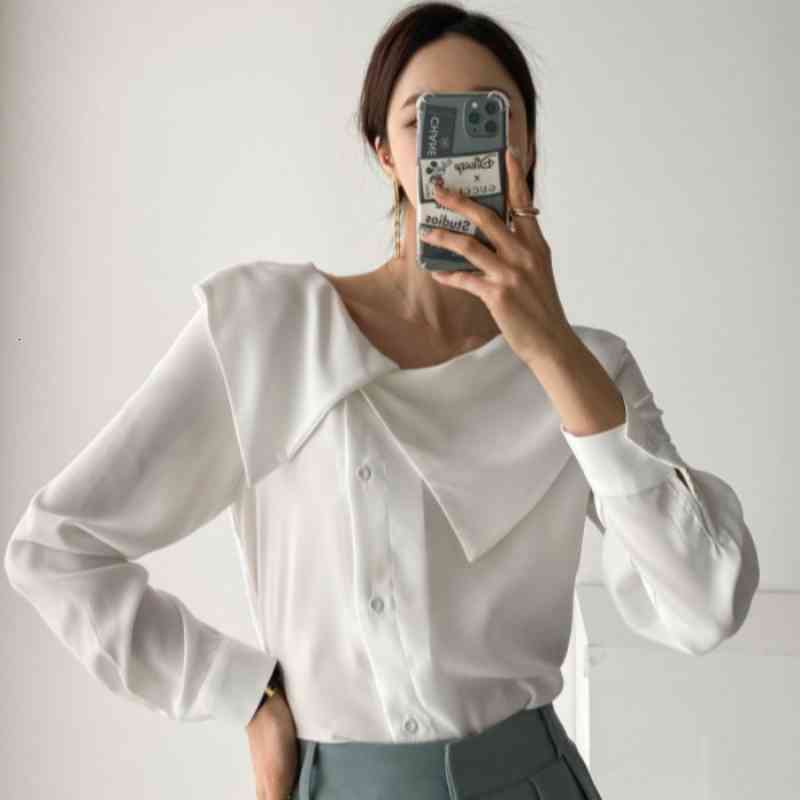 Chic Shirt Woman Spring Korean Ins Fashion Irregular Oblique Button Design Lapel Long Sleeves Versatile Blouse, White
Chic Shirt Woman Spring Korean Ins Fashion Irregular Oblique Button Design Lapel Long Sleeves Versatile Blouse, White