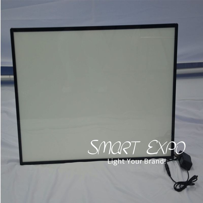 Retail Supplies Wall Mounted Backlit Slim A2 Led Light Box for Image Display with Wooden Case Packing
