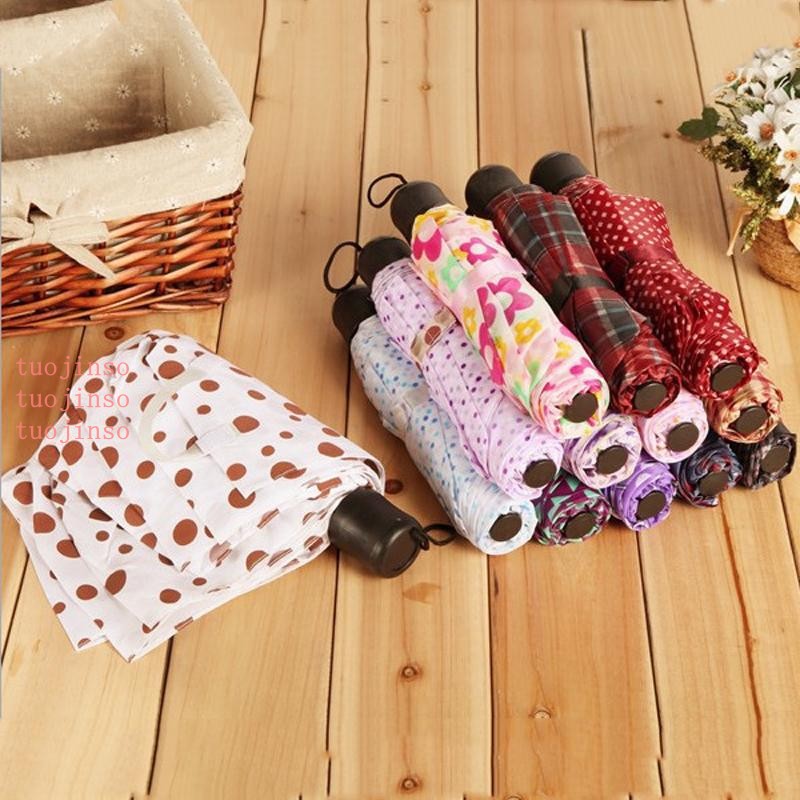 Unisex Couple Three-folding Umbrella Printed Plaid Umbrella Folding Short Handle Umbrella Solid Color Umbrellas Mix Colors DBC DH0804
Unisex Couple Three-folding Umbrella Printed Plaid Umbrella Folding Short Handle Umbrella Solid Color Umbrellas Mix Colors DBC DH0804