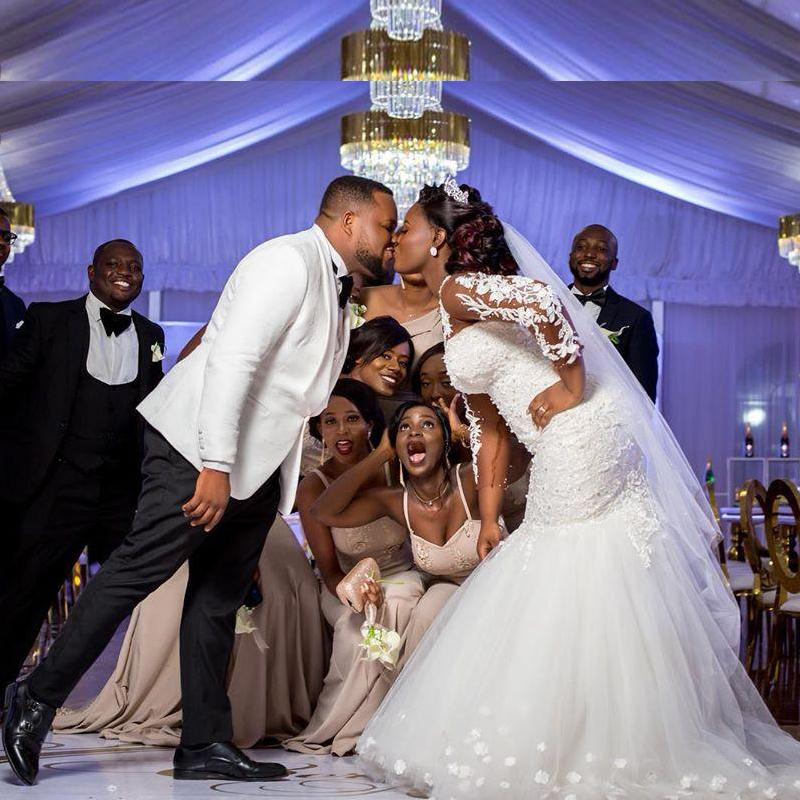 Gorgeous Nigeria South African Mermaid Wedding Dresses 3D Floral Appliques Lace Long Sleeve Pearls Beaded Bridal Formal Gowns Luxury Bride Dress Vesti