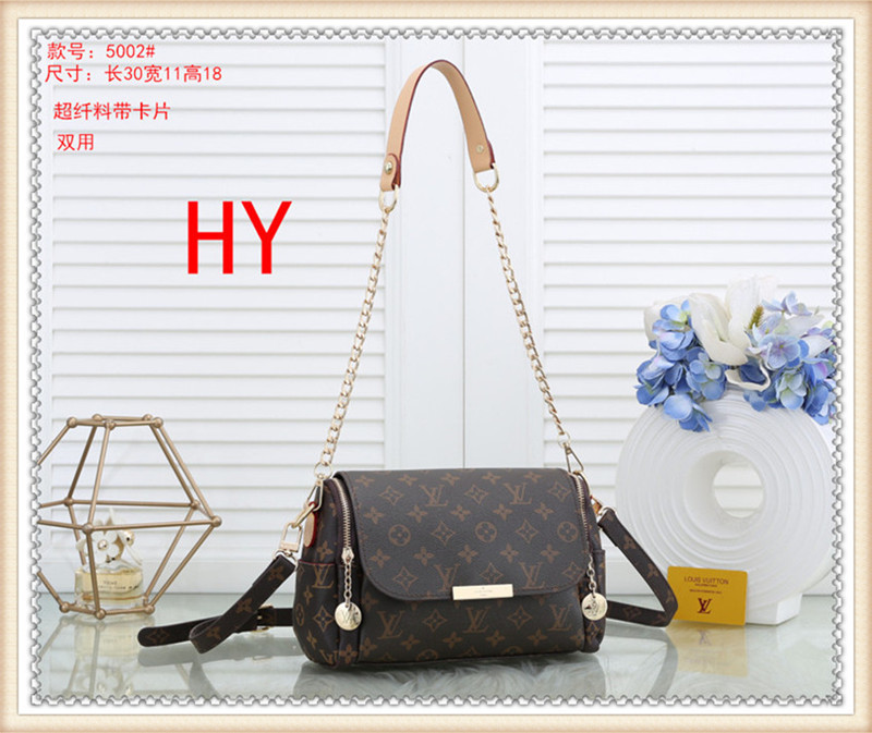 888 LV LOUIS MONTAIGNE BB Handbags Leather Women Shoulder Bags VUTTON Messenger Crossbody Bag VITTON Purse Fashion Designer Handbag
888 LV LOUIS MONTAIGNE BB Handbags Leather Women Shoulder Bags VUTTON Messenger Crossbody Bag VITTON Purse Fashion Designer Handbag