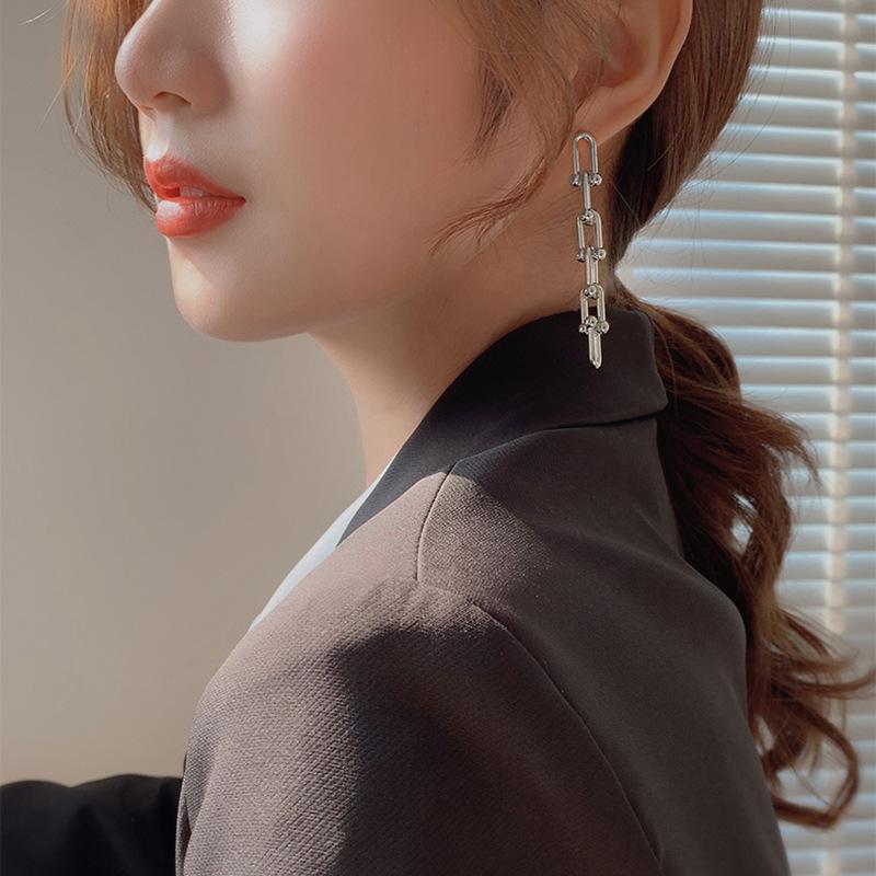 Dangle & Chandelier 2021 Retro Metal Chain Long Pendant Earring For Woman Fashion Korean Jewelry Christmas Party Hip Hop Girl's Unusual Earr, Silver
Dangle & Chandelier 2021 Retro Metal Chain Long Pendant Earring For Woman Fashion Korean Jewelry Christmas Party Hip Hop Girl's Unusual Earr, Silver
