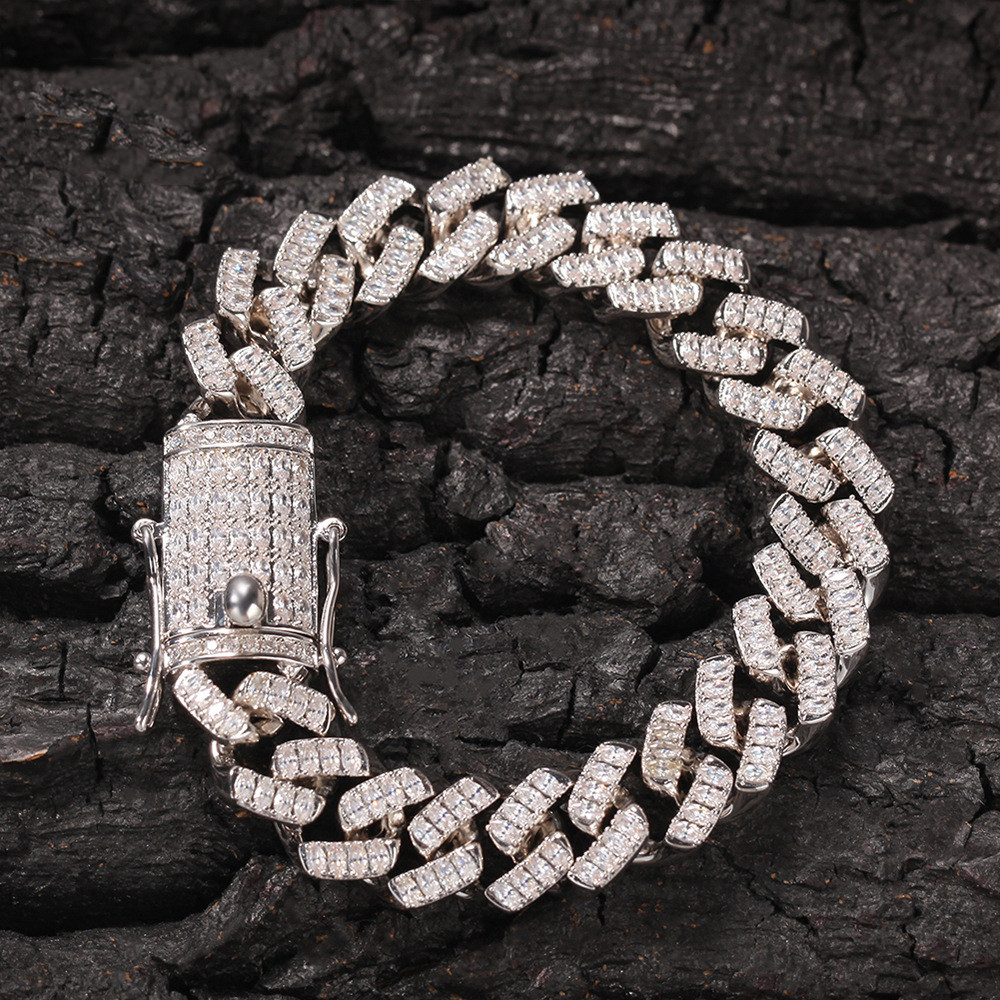 Hip Hop CZ Stone Paved Bling Iced Out 12mm Square Cuban Link Chain Bracelets Bangle for Men Rapper Jewelry 
Hip Hop CZ Stone Paved Bling Iced Out 12mm Square Cuban Link Chain Bracelets Bangle for Men Rapper Jewelry