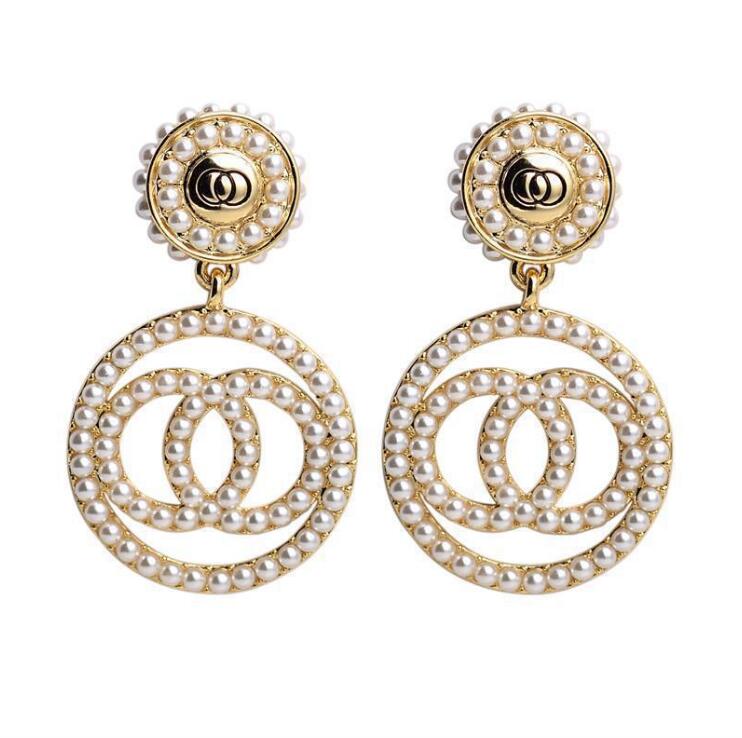 18K Gold Plated Inlay Diamond Stud Earring Jewelry Luxury Design Brand Letter Crystal Rhinestone Pearl Pendant Earrings 20 Styles Famous Women Wedding Jewelrys
18K Gold Plated Inlay Diamond Stud Earring Jewelry Luxury Design Brand Letter Crystal Rhinestone Pearl Pendant Earrings 20 Styles Famous Women Wedding Jewelrys