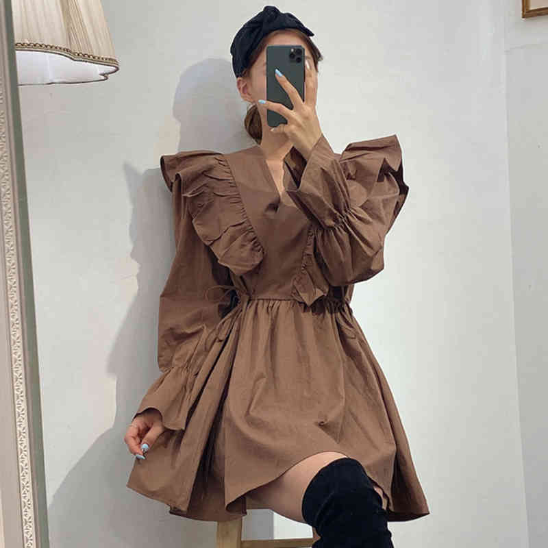 [EWQ] Spring New Sweet Long Sleeve V-Neck Flare Sleeve Women Dresses Korea Style Ruffles Shangp Ladies Shirt Dress QZ44100 210409