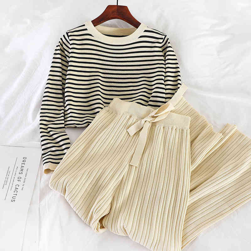 Autumn Winter Women Two Pieces Set Knitted Sweater Pleated Wide Leg Pants Lady Chic Suit Casual Loose 2 Piece Sets 210519