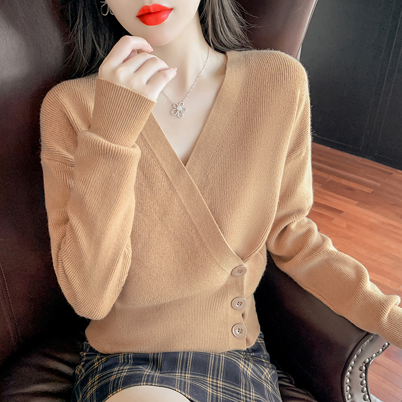 Women's Knits & Tees simple design v neck cardigan fashion pullover pure color slim lady winter sweater, White
Women's Knits & Tees simple design v neck cardigan fashion pullover pure color slim lady winter sweater, White