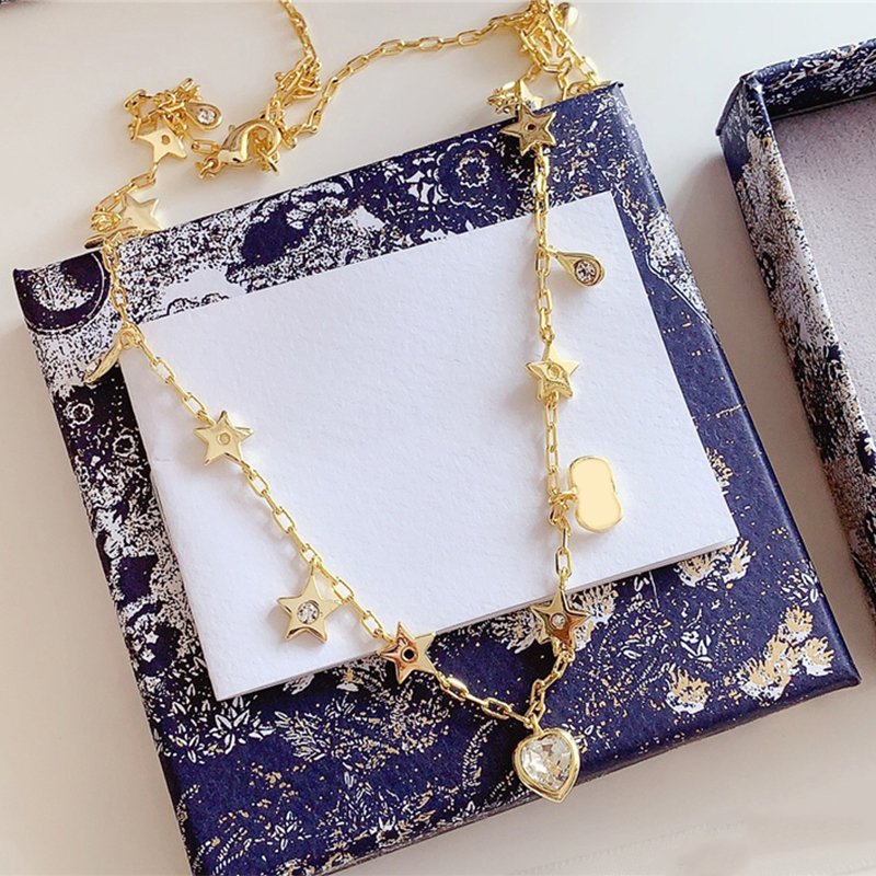 2021 Fashion Long Necklaces Chains Summer New Bohemia Style Gold Silver Color Star Moon Necklace Women Boho Pendants Choker Jewelry
2021 Fashion Long Necklaces Chains Summer New Bohemia Style Gold Silver Color Star Moon Necklace Women Boho Pendants Choker Jewelry