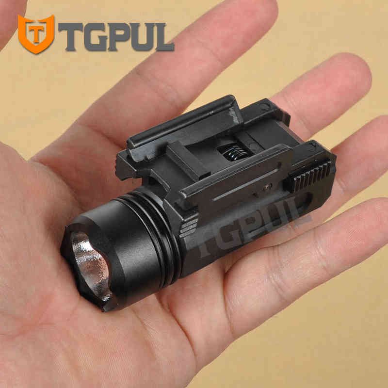 TGPUL Airsoft Mini Pistol Light QD Quick Detach Handgun Flashlight LED Rifle Gun Torch for 20mm Rail Glock 17 19 18C 24 US STOCK 211223
TGPUL Airsoft Mini Pistol Light QD Quick Detach Handgun Flashlight LED Rifle Gun Torch for 20mm Rail Glock 17 19 18C 24 US STOCK 211223