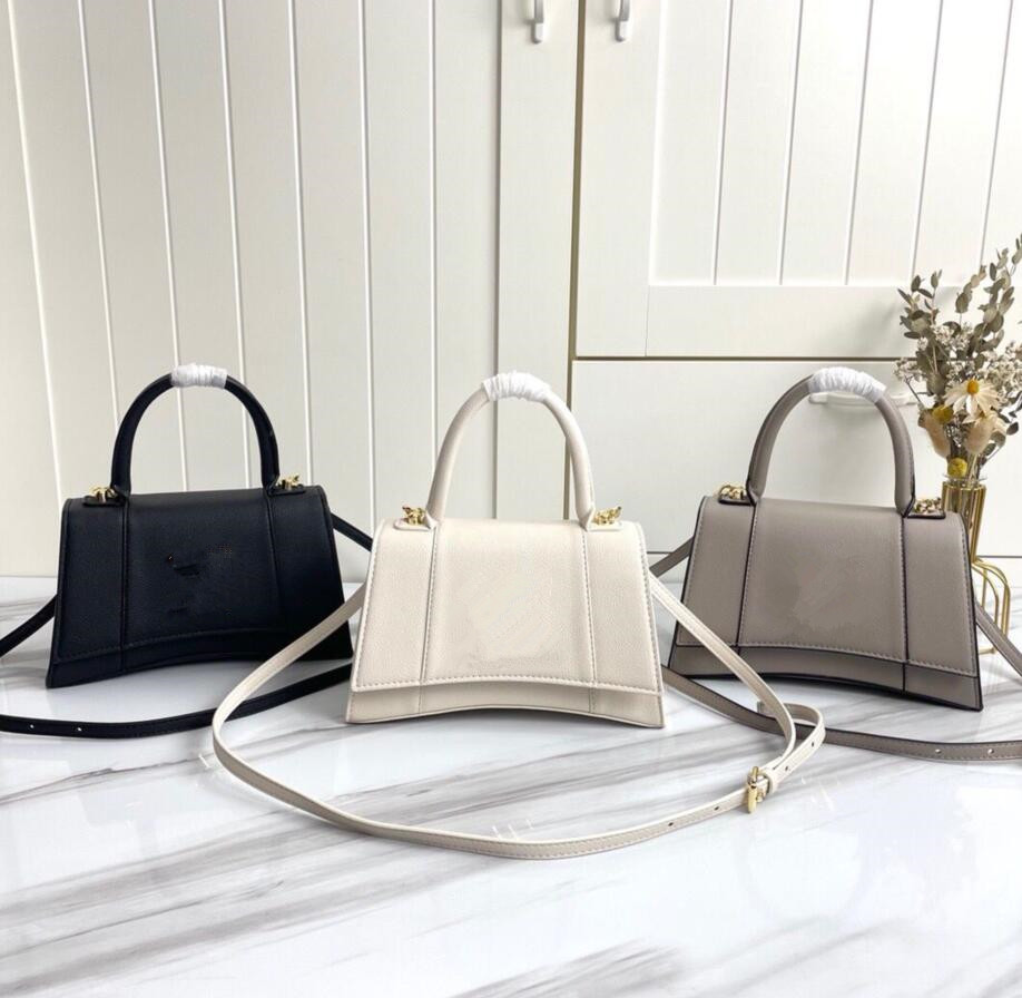 2021 Fashion Women Tote Bags Hourglass Handbag Purse Leather Luxurys Designer Messenger Bag Wallet Single Shoulder Handbags Versatile Lady C
2021 Fashion Women Tote Bags Hourglass Handbag Purse Leather Luxurys Designer Messenger Bag Wallet Single Shoulder Handbags Versatile Lady C