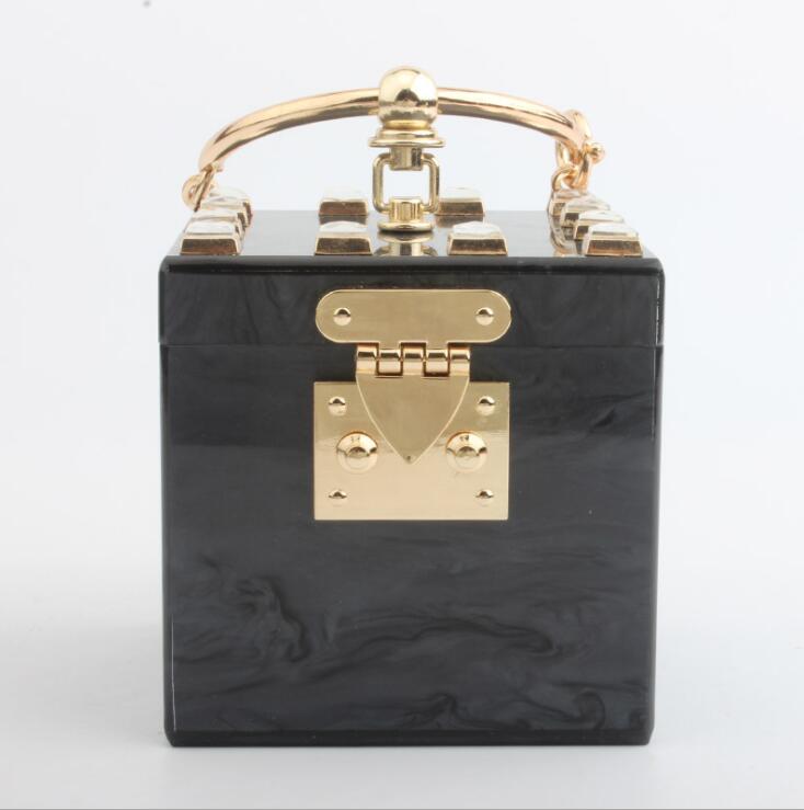 Factory wholesale women bag luxury fashion diamond woman handbag personality acrylic hard box brand handbags trend acrylics diamonds Dinner Bags, Burgundy(boutique box)
Factory wholesale women bag luxury fashion diamond woman handbag personality acrylic hard box brand handbags trend acrylics diamonds Dinner Bags, Burgundy(boutique box)