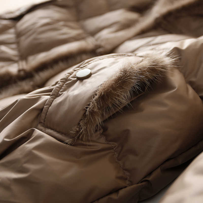 Fitaylor Winter Women Real Fur Collar 90% White Duck Down Jacket Ladies Warm Puffer Coat Female Vintage Button Thick Parkas 211013