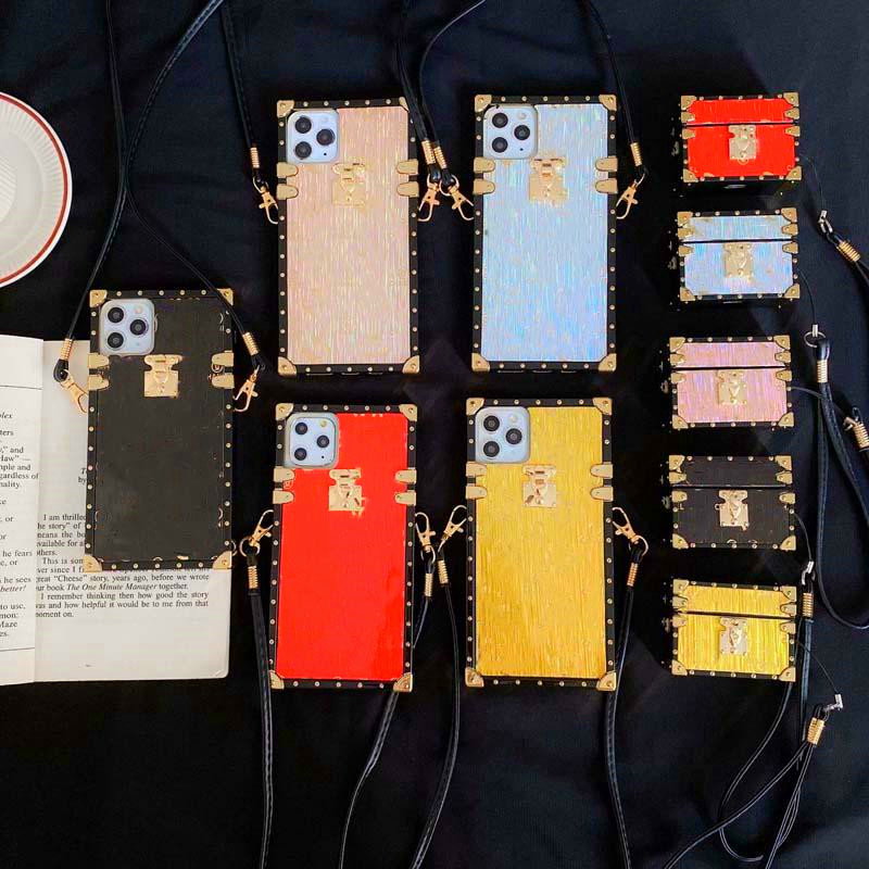 Official Classic Phone Cases Back Put Up Imprint Pattern With GG Brand Luxurys Designers Cowhide Cover For iPhone 12 ProMax 11Pro XS XR
Official Classic Phone Cases Back Put Up Imprint Pattern With GG Brand Luxurys Designers Cowhide Cover For iPhone 12 ProMax 11Pro XS XR