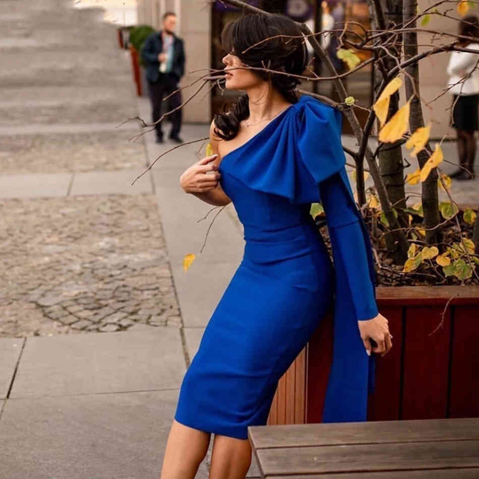 Winter One Shoulder Bodycon Bandage Dress Women Sexy Bow Long Sleeve Club Midi Celebrity Evening Runway Party Dresses 210423