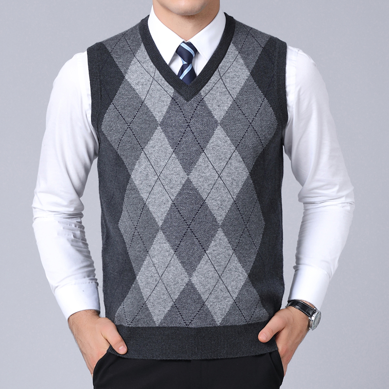2021 new fashion brand sweater for mens pullovers plaid slim fit jumpers knitred vest autumn korean style casual men clothes, Black
2021 new fashion brand sweater for mens pullovers plaid slim fit jumpers knitred vest autumn korean style casual men clothes, Black