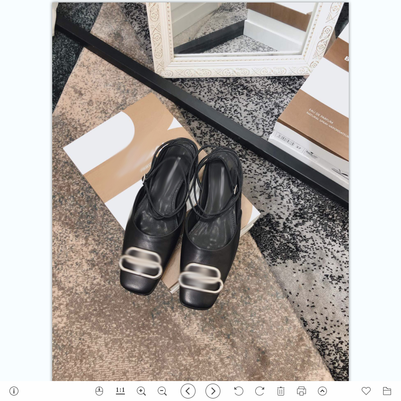 2021 Good Quality Fashion Women Luxurys Designers Shoes Designer Sandals Womens Luxury High Heels Sandal Dress Shoess With Box Size 35-41 -G524, Black
2021 Good Quality Fashion Women Luxurys Designers Shoes Designer Sandals Womens Luxury High Heels Sandal Dress Shoess With Box Size 35-41 -G524, Black