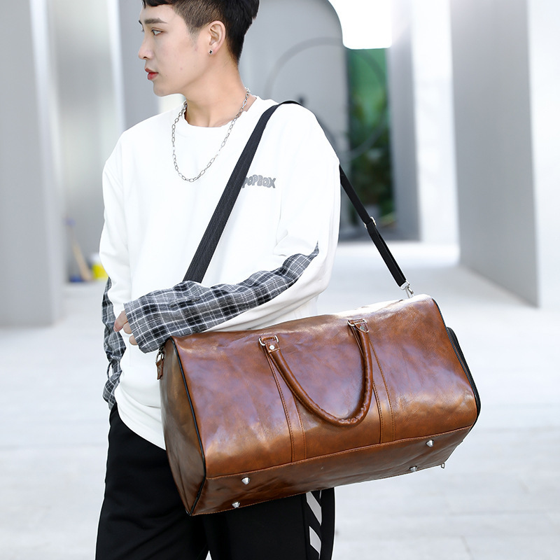 3 Unisex Large Capacity Waterproof Lage Bag Portable Sport Weekend s Business Duffle Soft Leather Travel Suitcase 220222 4