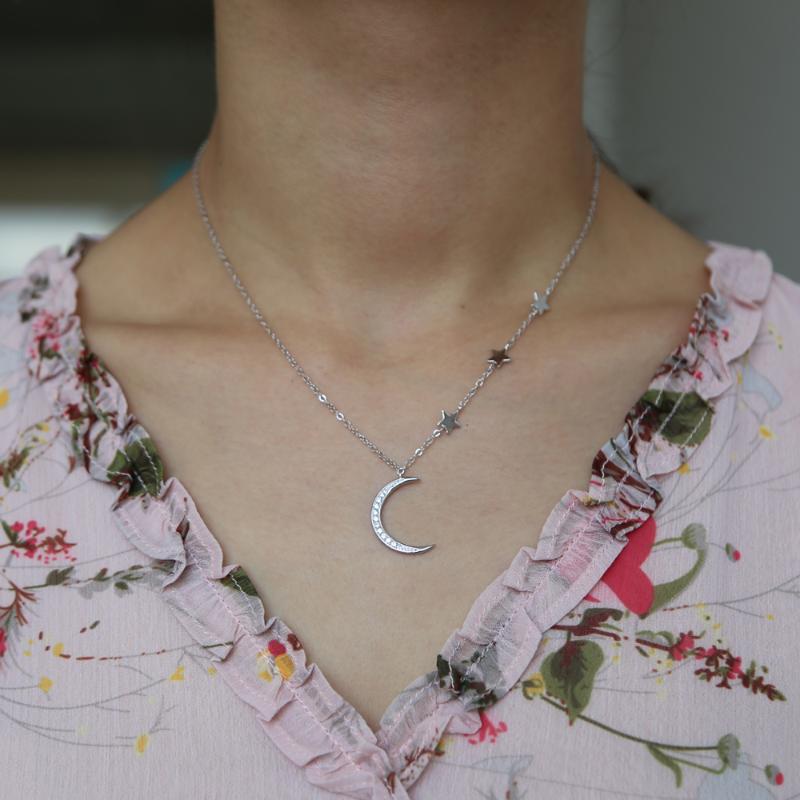 High Quality Jewelry Tiny Star Crescent Moon Pendant Necklace For Women Bijoux Statement Maxi Simple Charm Chokers
High Quality Jewelry Tiny Star Crescent Moon Pendant Necklace For Women Bijoux Statement Maxi Simple Charm Chokers