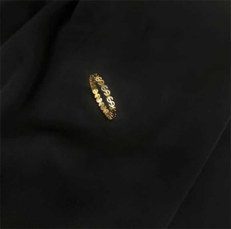18K import Solid Yellow Gold Jewelry(AU750) Women Personalized Fashion Coin Small and Fresh Ring
18K import Solid Yellow Gold Jewelry(AU750) Women Personalized Fashion Coin Small and Fresh Ring