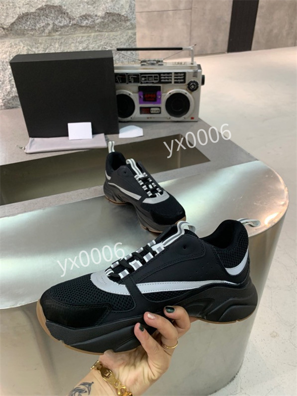 new men and women old luxury 35-46 casual shoe crystal sole sport sold grandpa sports shoes running sneakers Top quality jl210101, Choose the color
new men and women old luxury 35-46 casual shoe crystal sole sport sold grandpa sports shoes running sneakers Top quality jl210101, Choose the color