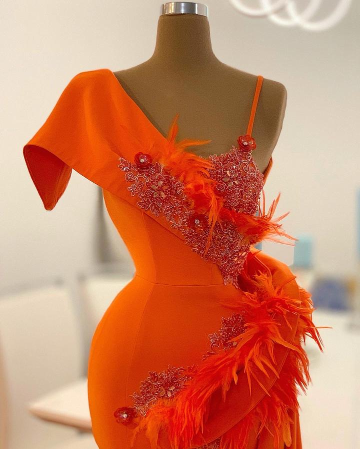 Chic Orange Beads Evening Dress Feather One Shouler Sweet 15 16 Mermaid Prom Dress Birthday Gowns