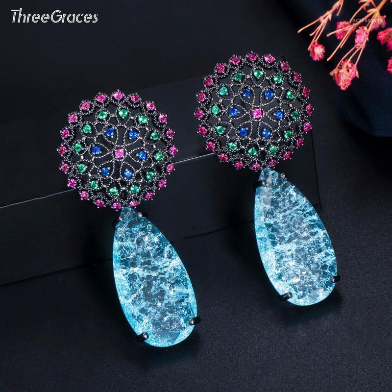 Dangle & Chandelier ThreeGraces Elegant Light Blue Broken Cubic Zirconia Big Black Gold Color Earrings For Women Bridal Wedding Jewelry ER46, Silver
Dangle & Chandelier ThreeGraces Elegant Light Blue Broken Cubic Zirconia Big Black Gold Color Earrings For Women Bridal Wedding Jewelry ER46, Silver