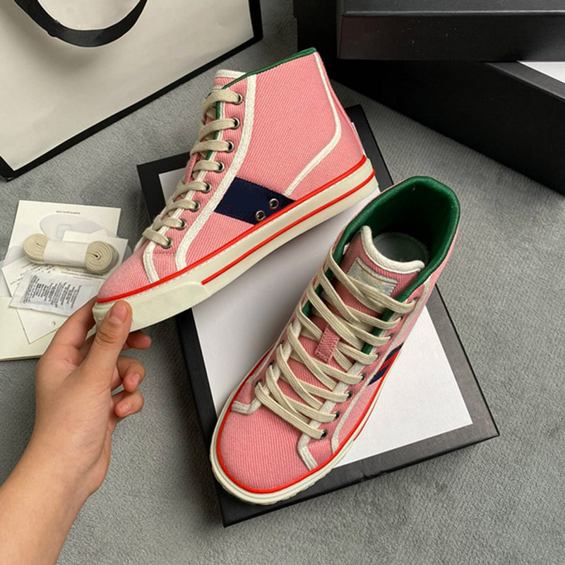 Classic Designers canvas shoe men High top mens casual sneakers Loafers lace up fashion luxury shoes women with box Size 35-46
Classic Designers canvas shoe men High top mens casual sneakers Loafers lace up fashion luxury shoes women with box Size 35-46