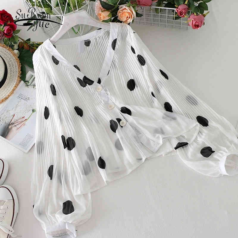 Sun Protection Chiffon V-neck Polka Dot Women Shirts Elegant Casual Loose Lantern Sleeve Women Blouses Tops Blusas 14630 210518, White
Sun Protection Chiffon V-neck Polka Dot Women Shirts Elegant Casual Loose Lantern Sleeve Women Blouses Tops Blusas 14630 210518, White