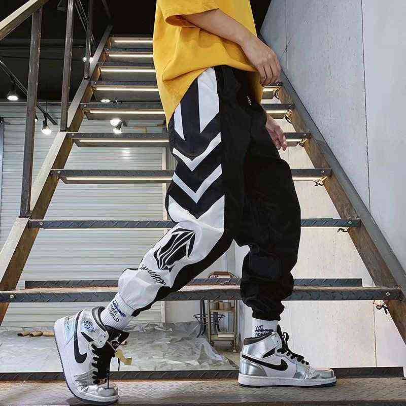 Spring Summer Sports Pants Men Tooling Pants Male Beam Feet Male Youth Version Closing Feet Nine Points Pants Casual Pant 211112