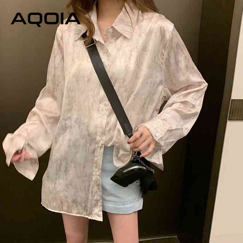 Summer Korean style abstract Printe Button Women Blouse Tunic Shirt Plus Size Long Sleeve Ladies Oversize Female Tops 210521, Sku
Summer Korean style abstract Printe Button Women Blouse Tunic Shirt Plus Size Long Sleeve Ladies Oversize Female Tops 210521, Sku