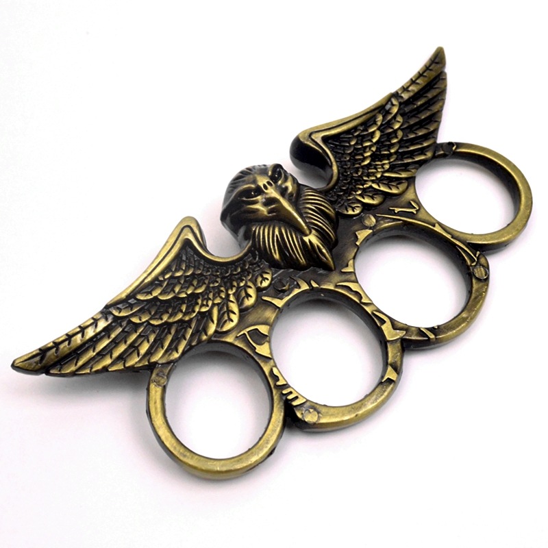 Iron Four Fingers Thickening Kirsite Protective Gear Martial Arts Fighting Self Defense Eagle King Knuckle Hand Brace Ring 7kga B3
Iron Four Fingers Thickening Kirsite Protective Gear Martial Arts Fighting Self Defense Eagle King Knuckle Hand Brace Ring 7kga B3