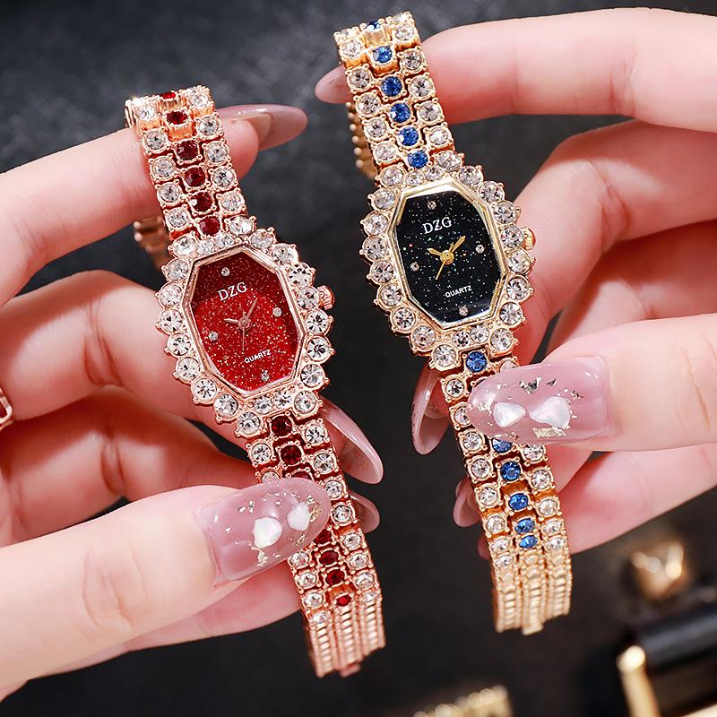 Wristwatches Dzg -Selling Women Bracelet Watch Square Female Full Of Diamond Women's Wristwatch Fashion Casual Star-Faced
Wristwatches Dzg -Selling Women Bracelet Watch Square Female Full Of Diamond Women's Wristwatch Fashion Casual Star-Faced