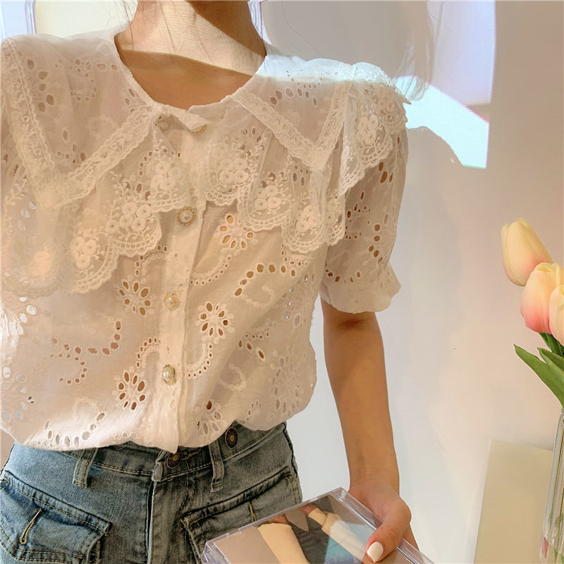 Lace Embroidery Blouse Women French Retro Hollow Out White Shirt Female Elegant Short Sleeve Top 13609 210427
