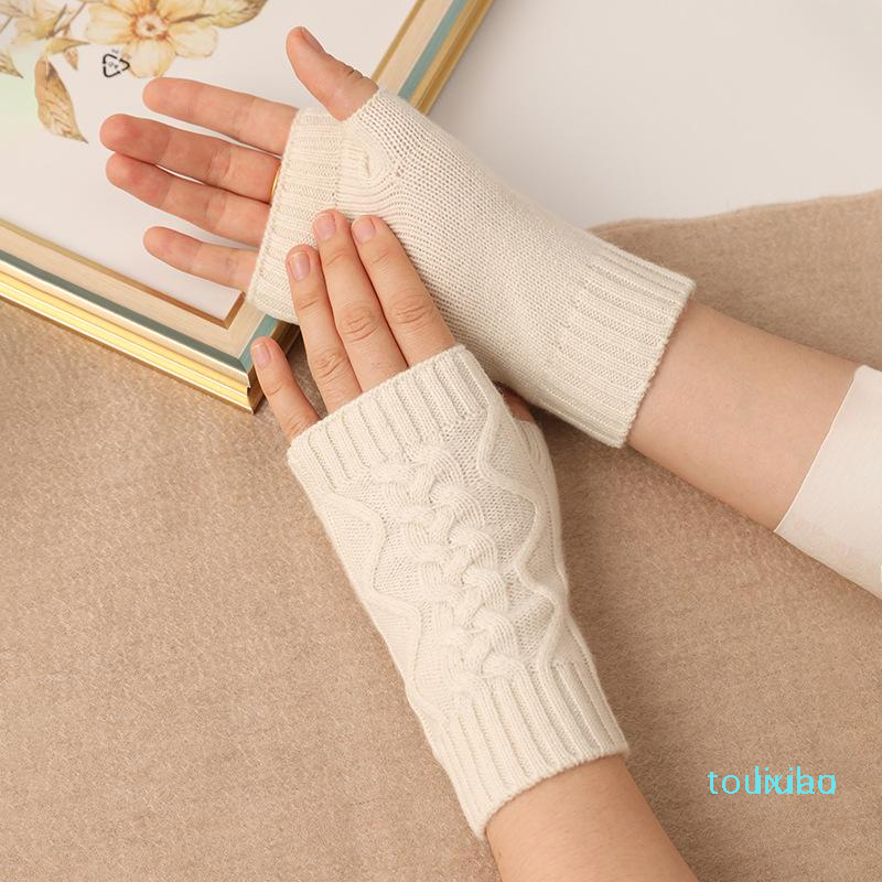 Five Fingers Gloves SHUCHAN 100% Cashmere Warm Winter Women Adult Wrist Solid & Mittens Fashion Fingerless 11
Five Fingers Gloves SHUCHAN 100% Cashmere Warm Winter Women Adult Wrist Solid & Mittens Fashion Fingerless 11