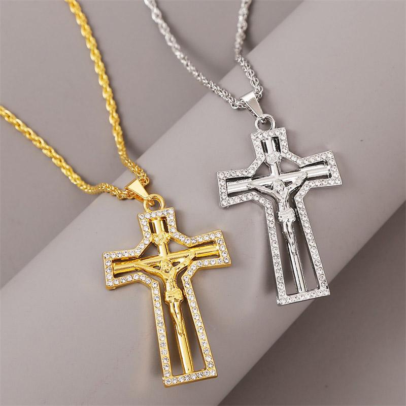 Pendant Necklaces Creative Design Fashion Rhinestone Large Cross Necklace Women Men Hip Hop Jewelry Gold Silver Color Long Chain
Pendant Necklaces Creative Design Fashion Rhinestone Large Cross Necklace Women Men Hip Hop Jewelry Gold Silver Color Long Chain
