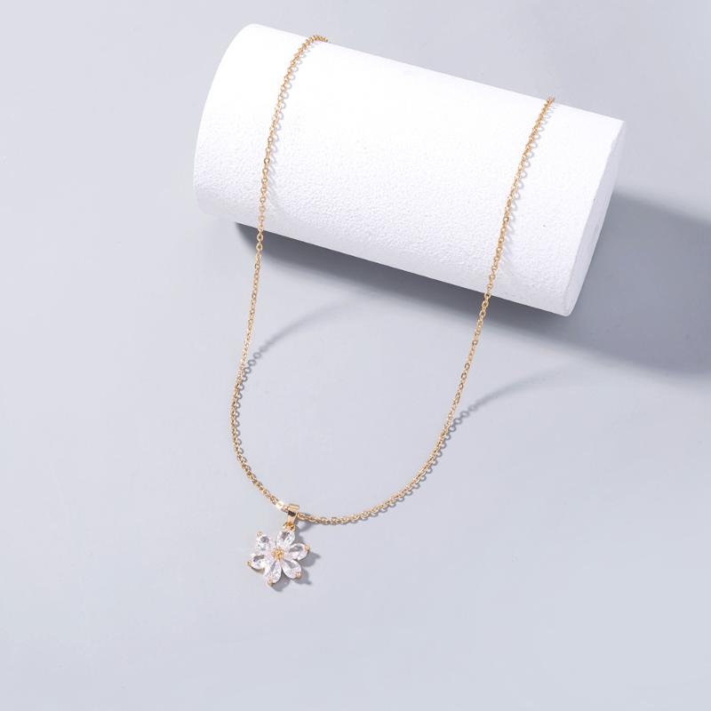 Chains Fashion Crystal Flower Pendant Necklace For Women Girls Cute Plant Copper Charms Stainless Steel Chain Choker Jewelry Gifts
Chains Fashion Crystal Flower Pendant Necklace For Women Girls Cute Plant Copper Charms Stainless Steel Chain Choker Jewelry Gifts