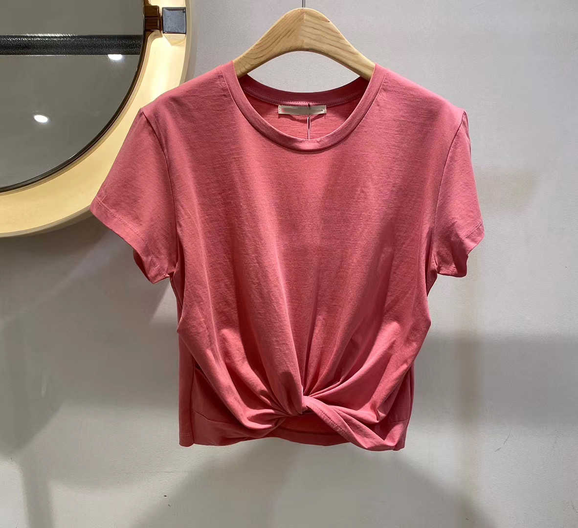 Summer Hem Knotted Short-sleeved Solid O Neck T-shirt Women Loose Tops 210615, White
Summer Hem Knotted Short-sleeved Solid O Neck T-shirt Women Loose Tops 210615, White