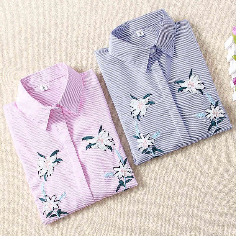 Fashion Women Shirts Long Sleeve Casual Tops Office Lady Embroidery Floral Turn-down Collar Clothing 5140 50 210506