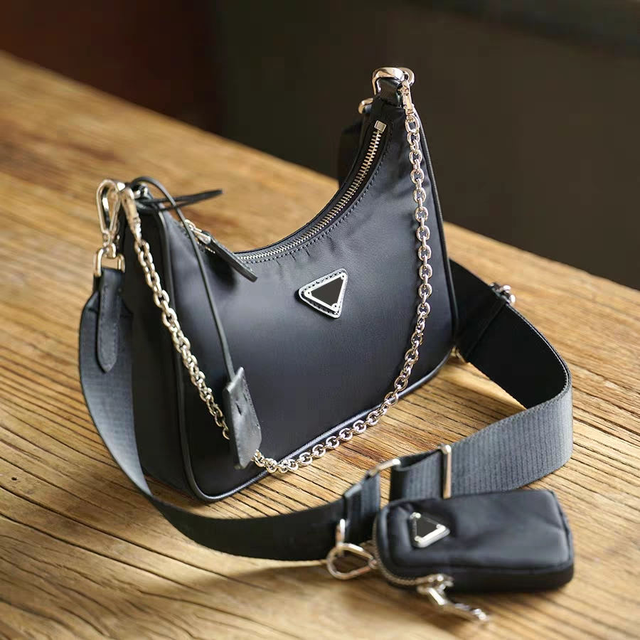 Top three piece women single shoulder bag the most Multi Pocket accessory Nylon Leather Messenger cross body women's handbag, Original box
Top three piece women single shoulder bag the most Multi Pocket accessory Nylon Leather Messenger cross body women's handbag, Original box